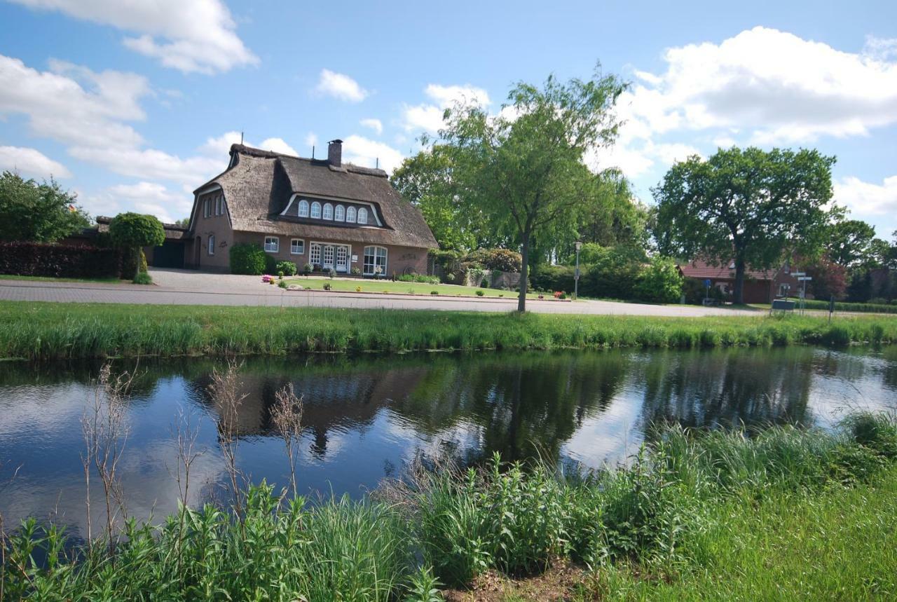 Ferienwohnung -Am Kanal- Nordgeorgsfehn 外观 照片